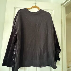 Athleta Women’s Black Sweatshirt
